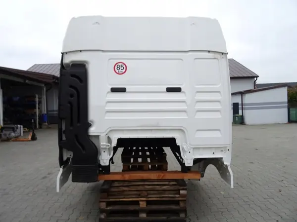 Cabine MAN TGX EURO 6 OEM M.m - Blanche d'origine image 5