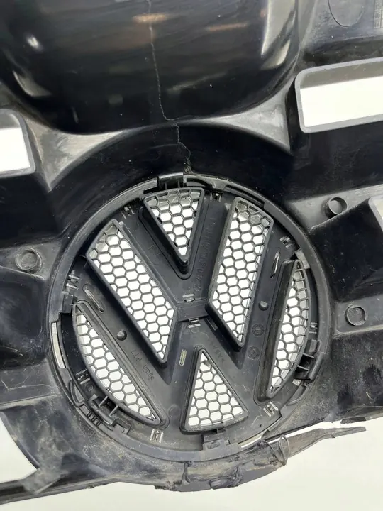 VW Transporter T5 Lift Front Bumper Grill 7E0853653 image 10