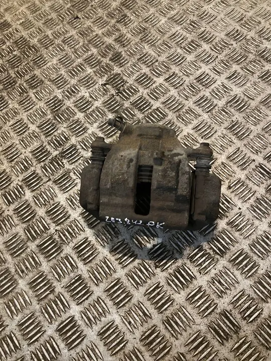 Mercedes-Benz C W203 Vasemman etu jarrusatula image 2