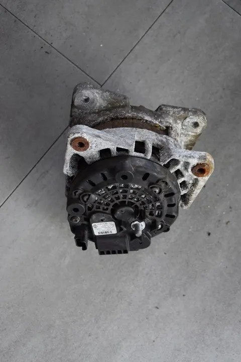Vaihtovirtageneraattori Renault OE 23100-5424R image 2