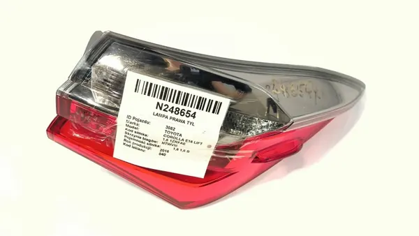 Lámpara Trasera Derecha Toyota Corolla E16 Lift image 5