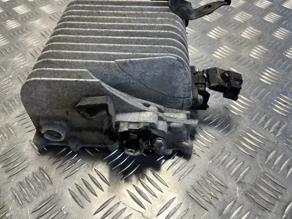 Mazda OE Converter Module OEM BDMC-67ZD3-C image 3