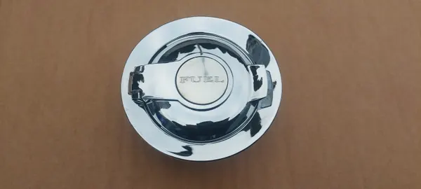 Dodge Polttoainekansi OEM 52090496AA - Kromipinta image 2