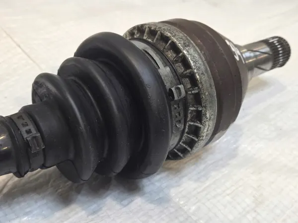 Vänster kort drivaxel Opel Zafira C 1.8 16V image 3