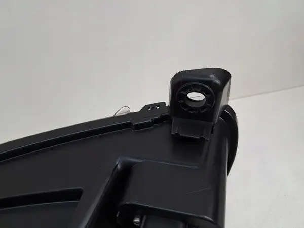 Farol Direito Jeep Grand Cherokee WK2 image 8