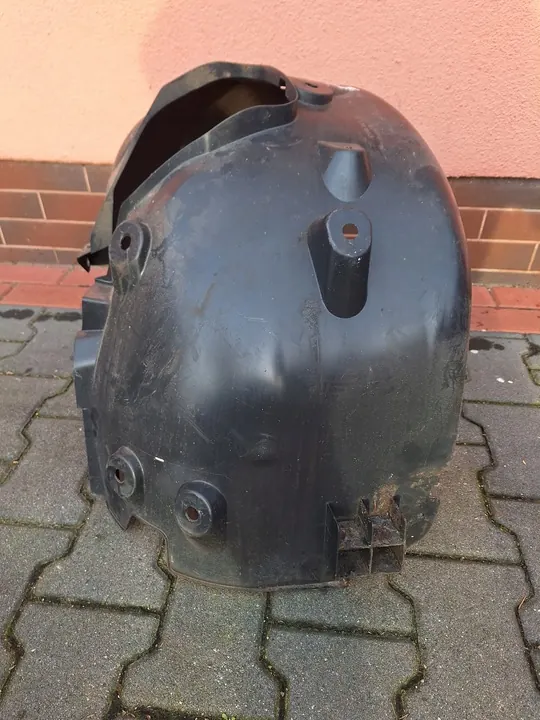 Oikea Etulokasuoja Renault Twingo III Lift 638404631R image 3