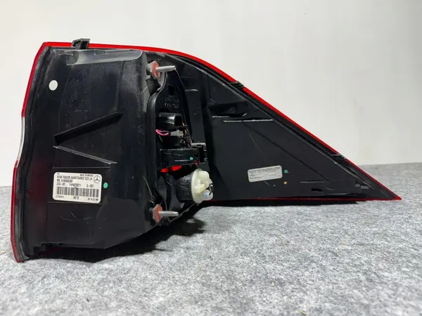 Luz trasera izquierda Mercedes ML W166 A1669063301 image 3