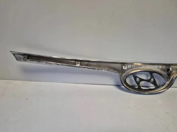 Hyundai i30 2008 Chrome Grille 86352-2L000 image 3