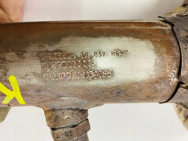 Catalyseur K647 pour Peugeot 208 1.2 VTI image 3