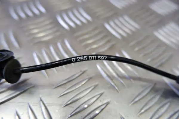 Tesla ABS-anturi OEM 1188761-00-A Etu 2019+ image 4
