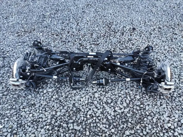 OEM 6892723 taka-akselipalkki BMW 2 Active Tourerille image 4