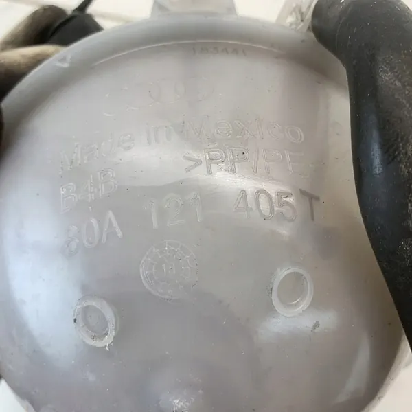 Reservatório de líquido de arrefecimento Audi Q5 II FY 80A 2.0 TDI image 5