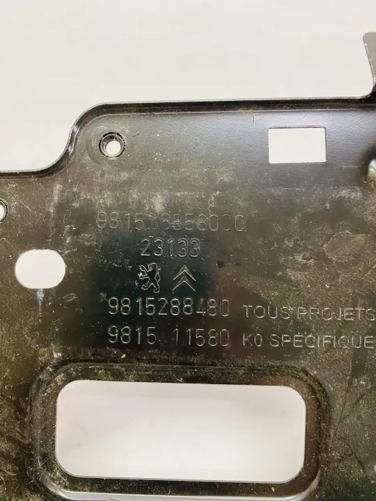 Base de Batterie OEM Peugeot 408 - Pièce d'Occasion image 4