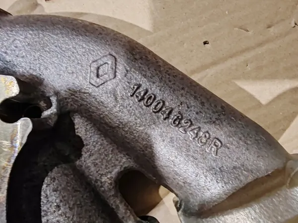 Pakoputken keräin OEM 140046248R Renault Megane IV RS 1.8 image 4
