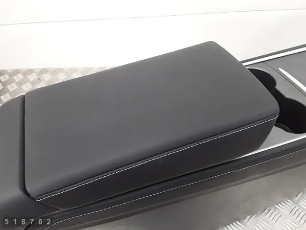 Accoudoir console centrale Tesla Model Y OEM 176680100a image 4