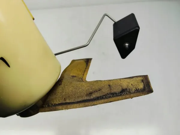 Brandstofpomp OEM 9GJ voor Toyota Yaris I 3D 1.0 VVT-i image 5