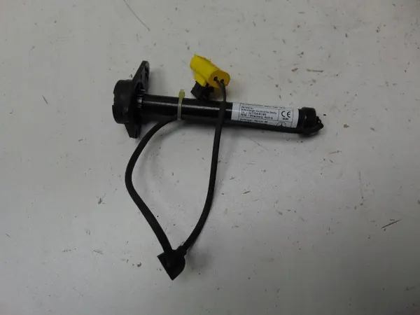 Pyrotekninen Konnansaranan Lataus OEM A2059060002 image 2