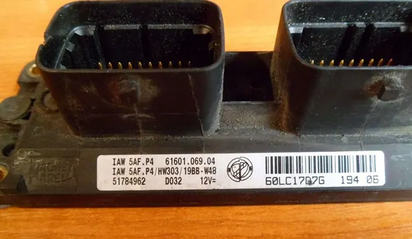 ECU Fiat Punto II 1.2 8V IAW 5AF.P4 image 4