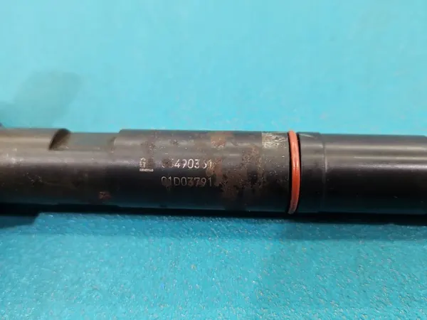 Inyector Opel Astra V K 55490361 1.5 CDTI image 2