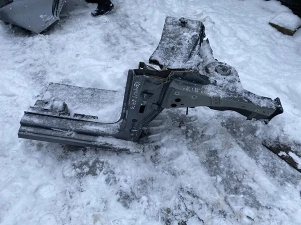 OEM 291254 Etu-oikea lokasuoja Škoda Fabialle image 2
