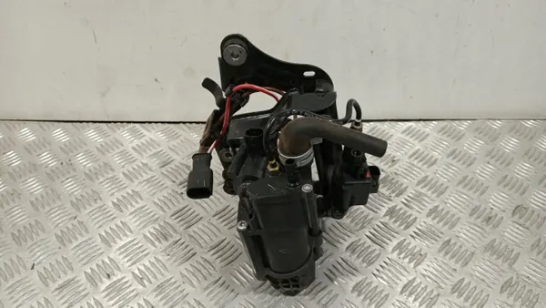 OEM 194127-10 Luftfeder-Kompressor BMW 5 G30 image 8