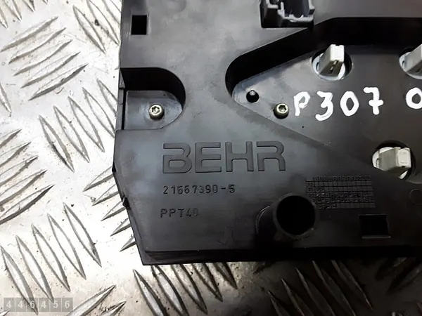 Module de contrôle climatique Peugeot 307 2004 image 5