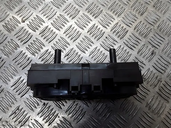 Module de contrôle climatique Peugeot 307 2004 image 6