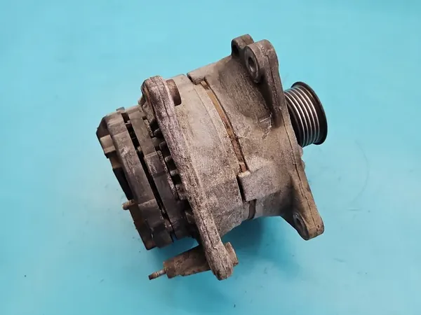 Vaihtovirtageneraattori Seat Toledo II Leon I 1.4 16V OEM 037903025F image 3