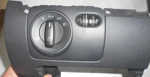 Lichtschalterabdeckung Vw Golf VI 1K0941431BK image 3