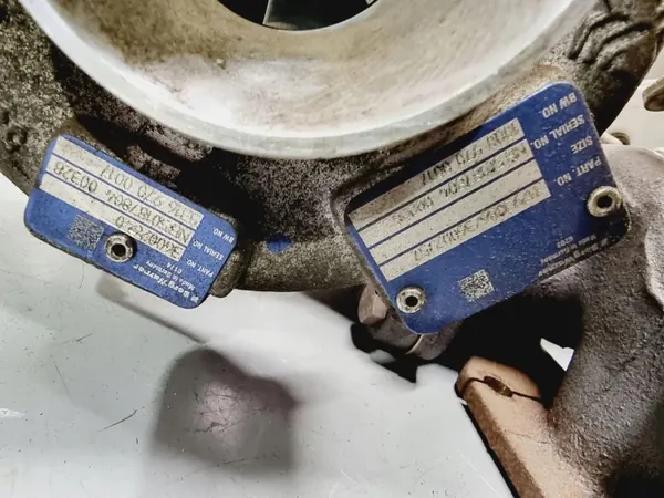 Turbo Volvo usado OEM 36010145 para XC70 II 2.4L image 7