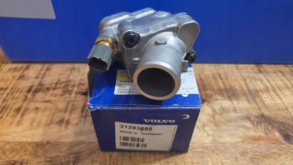 Thermostat Volvo OEM 31293699 - Unité Complète image 2