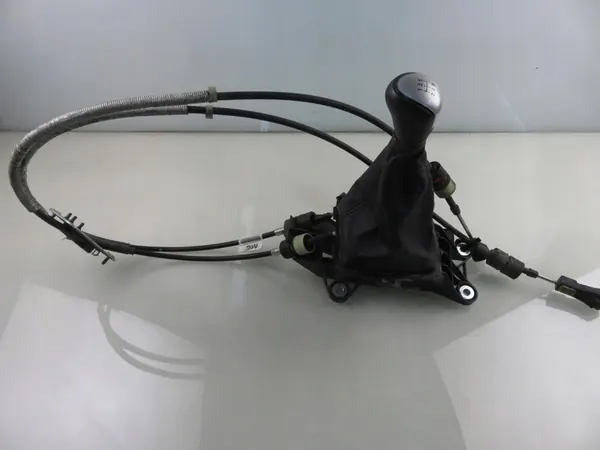 Alavanca de câmbio Ford Fiesta VI image 2