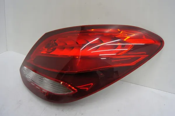 Höger bakljus Mercedes-Benz C-Klass W205 A2058200264 image 3