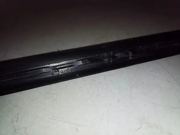 VW ID.4 Windschutzscheibenabdeckung OEM 11A854328 Gebraucht image 3
