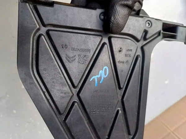 OPEL GRANDLAND X Suporte de Bateria Computador 9808674780 image 2