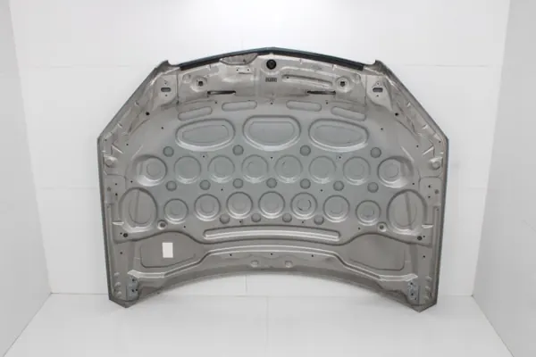 Moottorikansi OEM 375484223 Mercedes W204 2007-2011 image 10