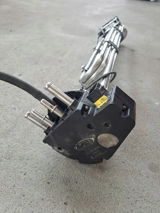 Sensor AdBlue Ford OE GC465j241BA para F-MAX image 3