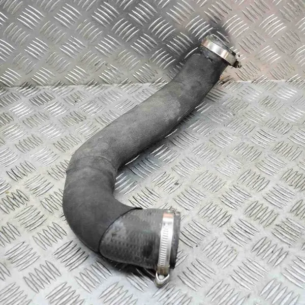 Audi Q5 Intercooler Putki 8R0145790G image 3