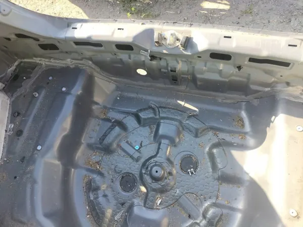 OEM 9A takakontin lukko Hyundai i30:lle 2010-2012 image 3