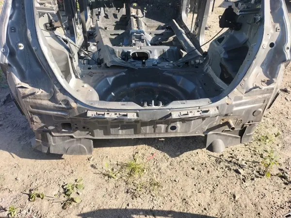 OEM 9A takakontin lukko Hyundai i30:lle 2010-2012 image 5