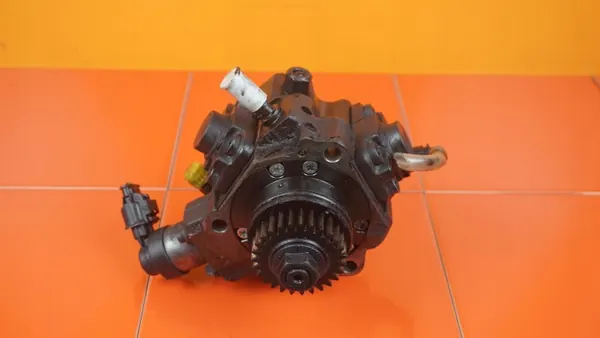 Pompe à injection OEM R9M452 pour Vivaro/Trafic 1.6 DCI image 4