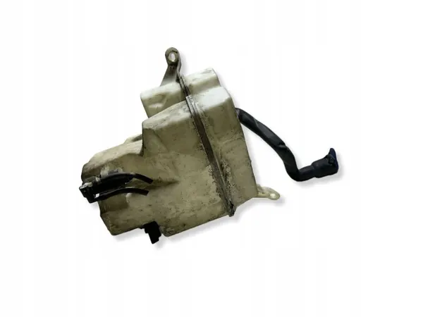 Volvo OE 30784233 Käytetty Pesunestesäiliö image 6