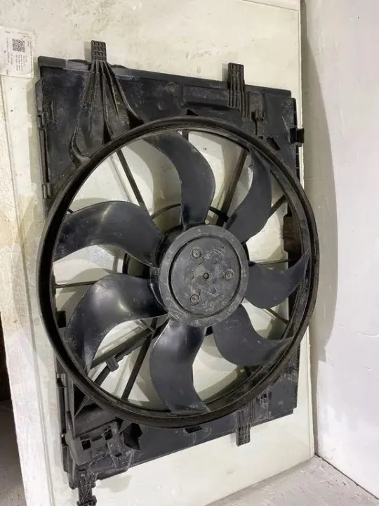 Framremsa OEM A0999061000 för Mercedes-Benz E W213 image 2