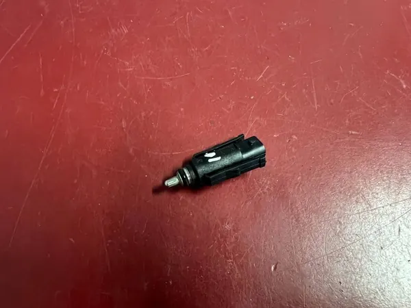 Capteur de température de liquide de refroidissement BMW X3 G01 2020 8650714 image 1