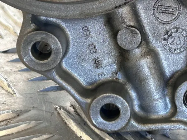 Árvore de cames usada OEM 06K103144E para Audi Q5 SQ5 image 3