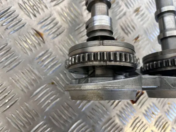 Árvore de cames usada OEM 06K103144E para Audi Q5 SQ5 image 5