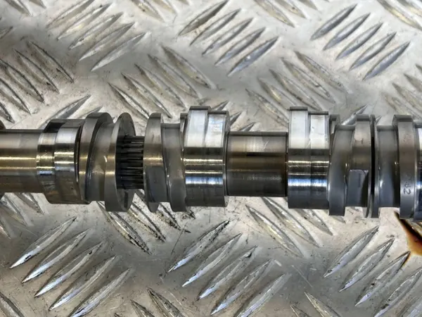 Árvore de cames usada OEM 06K103144E para Audi Q5 SQ5 image 8