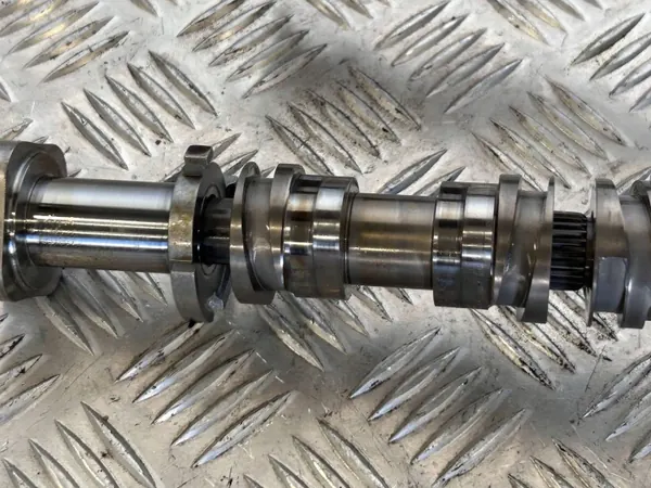 Árvore de cames usada OEM 06K103144E para Audi Q5 SQ5 image 9