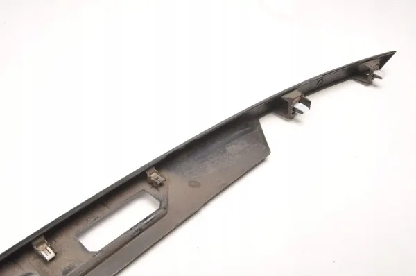 Moldura Portinhola Land Rover OEM CK1UA-40406-AA Usado image 10