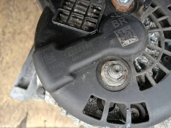 Vaihtovirtageneraattori OPEL ASTRA J MERIVA B 1.3 CDTI 13502986 image 6